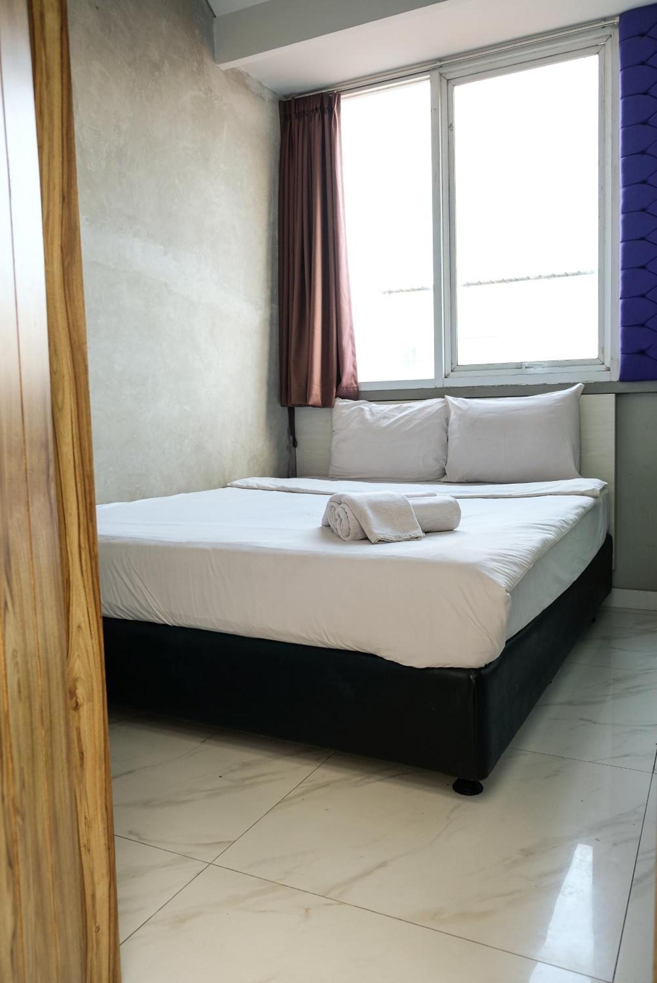 Hotel The Batik Bed And Coffee Bandung