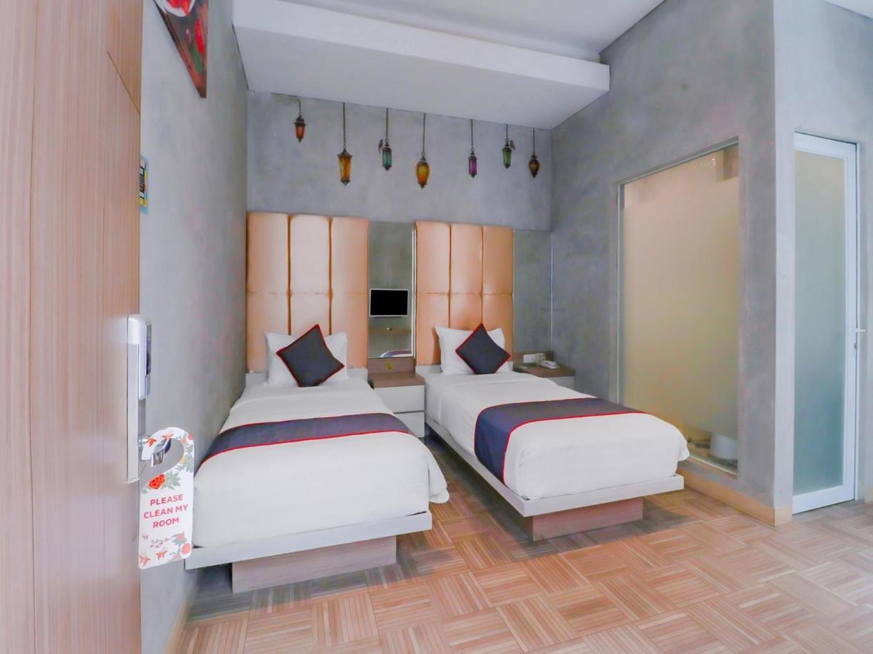 The Batik Bed And Coffee 3* Bandung